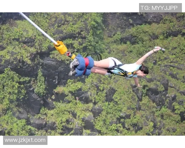 西安攀岩队在极限运动联赛中的个人能力展现与精彩点评分析